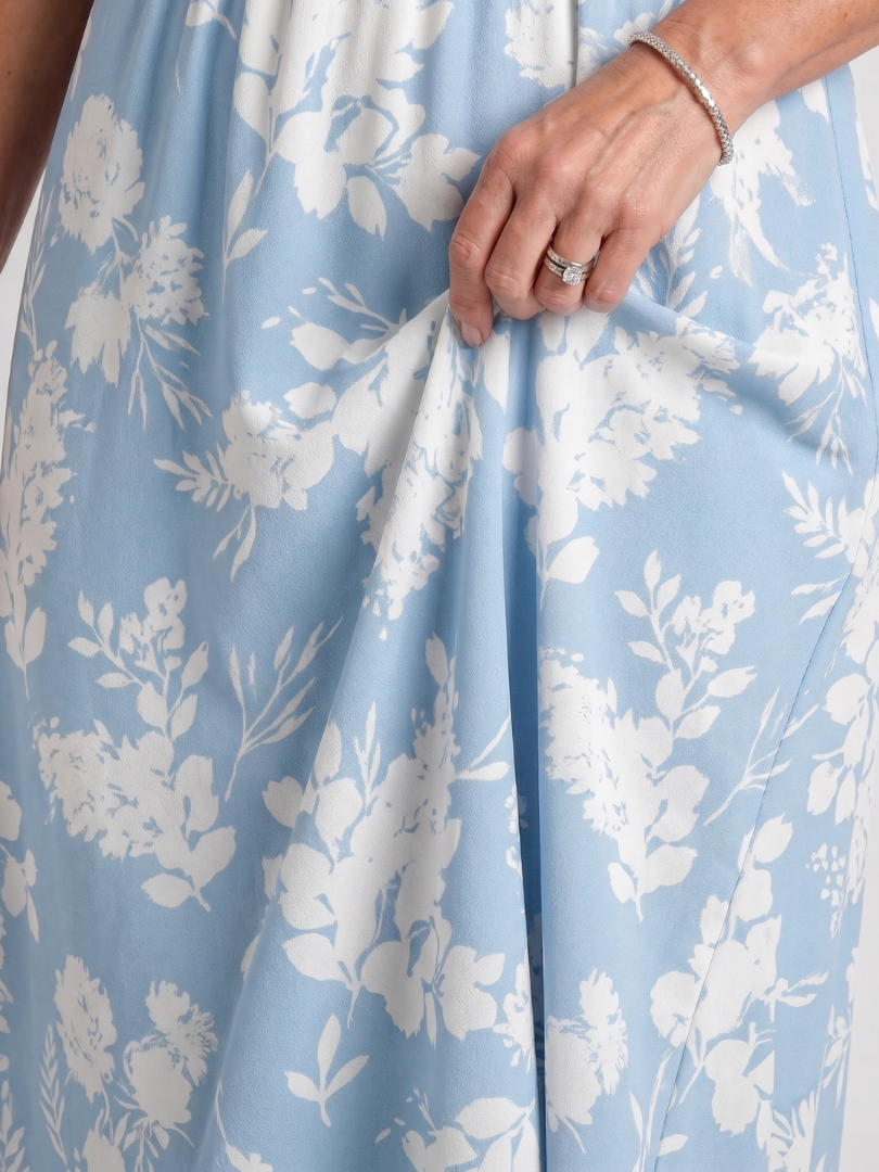 Marion | Floral Print Short Sleeve V Neck Midi Dress