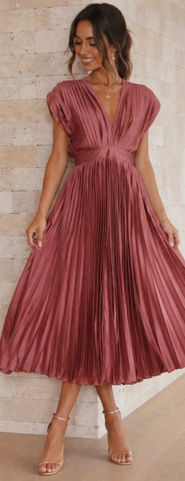 Lily| Timeless Pleated Midi Dress