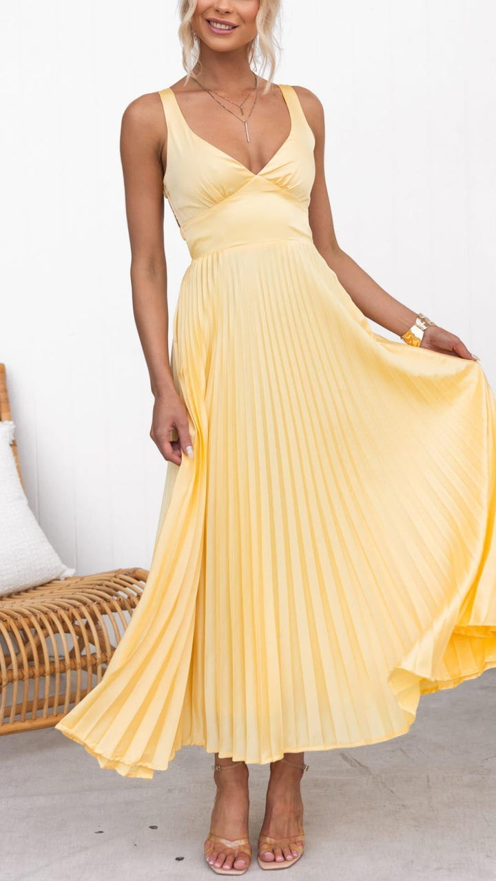 Ivy | Pleated V-Neck Maxi Dress