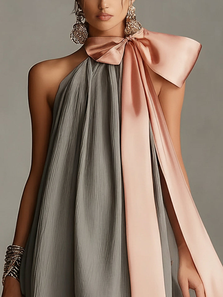 Beatrice | Grey mini dress with pink bow