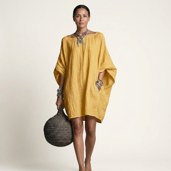 Glorielle | Relaxed Mini Dress with Batwing Sleeves and Side Pockets