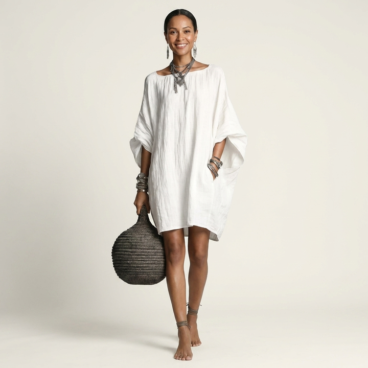 Glorielle | Relaxed Mini Dress with Batwing Sleeves and Side Pockets