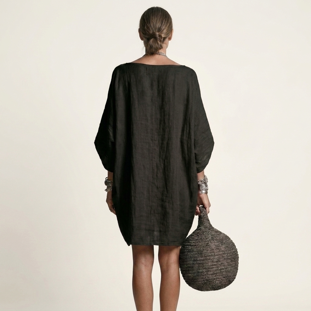 Glorielle | Relaxed Mini Dress with Batwing Sleeves and Side Pockets